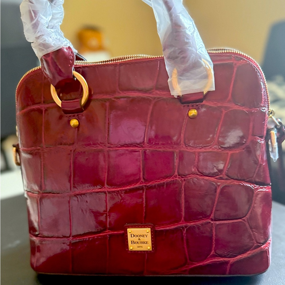 Dooney and Bourke Bag